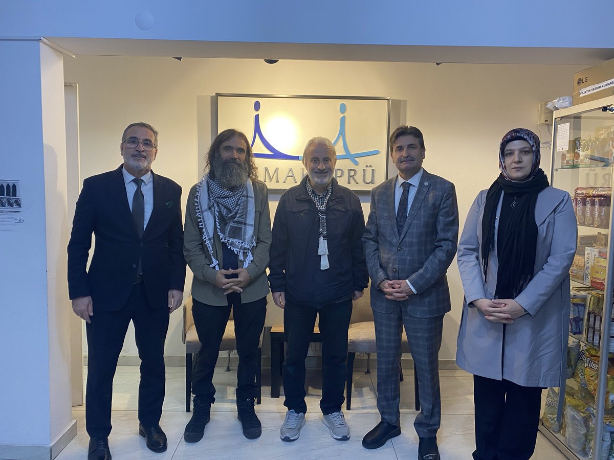 cancankesen's tweet photo. Ankara’da 5 Ekim 2025 tarihinde muhteşem bir organizasyonla #GAZZEMİTİNGİ düzenleyen @anfidap ’ın bileşenlerinden @asmakopru_uod ’ne
Samimi gayretlerinden dolayı @GelecekPartiTR heyeti olarak teşekkür ziyaretinde bulunduk…
@Ahmet_Davutoglu
@AyhanSeferUSTUN
@halime_polat https://t.co/1bGQoPx3Sx