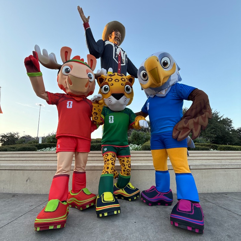 FIFAWorldCup's tweet photo. Maple, Zayu, and Clutch are hitting the road on Route 26: Houston ✅ Dallas ✅ Vancouver ✅

#WeAre26 | #FIFAWorldCup