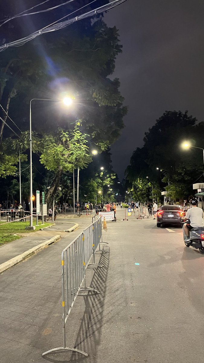 ว่ายน้ำเสร็จก็ไปวิ้งต่อเลยยครับ จัดไป 3 รอบ พอแล้ววันนี้ พรุ่งนี้ทำงานต่อ