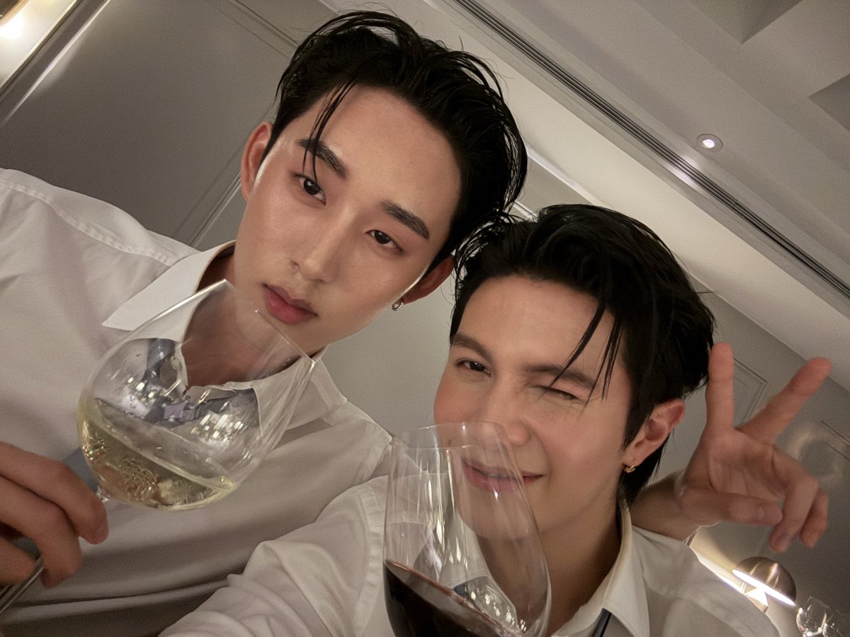Williamjkp1's tweet image. Thank you so much to all of you guys for sending as so much love and insane energy with us, energy from everyone was absolutely amazing!!! The cheers were so loud, and it really gave me the motivation to keep working hard. Everyone was so lovely thank you for such a warm and…