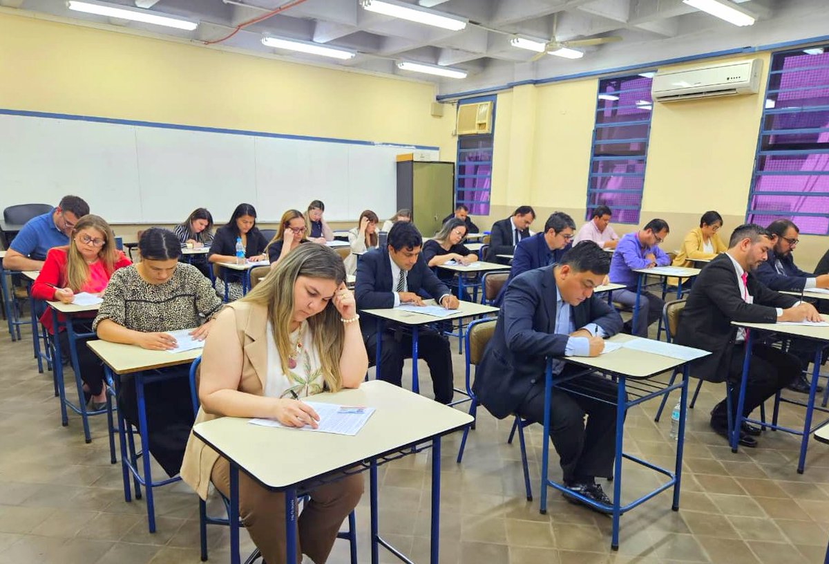 ConsejoParaguay's tweet image. 📢 Resultados publicados
El Consejo de la Magistratura informa que ya están disponibles los resultados del Examen de Conocimientos Específicos Habilitantes del Fuero Electoral.
🔗 Consultá la planilla completa aquí: cm.gov.py/?p=37037
Atención postulantes: podrán…