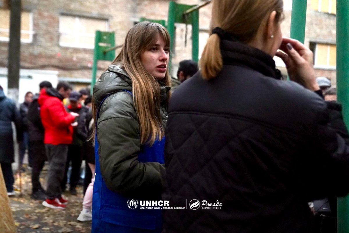 ROKADA_CF's tweet photo. For two nights in a row, Kyiv region has been awake due to Russian attacks 💔

Our specialists have already provided plastic sheeting, OSB boards and tarpaulins to over 300 households and conducted psychosocial consultations. The emergency response is ongoing. 

@UNHCRUkraine https://t.co/C87o6LL15s