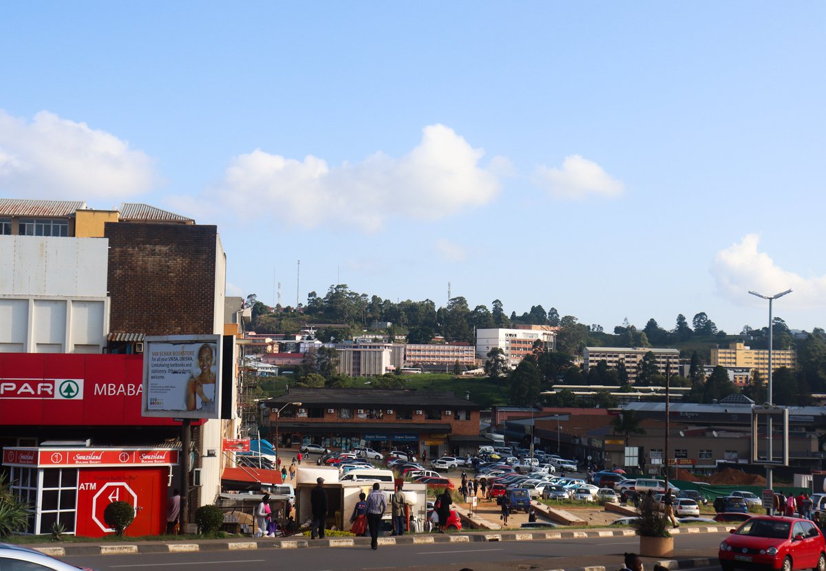 Poverty in Eswatini is no longer just about income - it’s about surviving in a changing climate. <a href="/UNDPEswatini/">UNDP Eswatini</a>   Resident Representative, <a href="/HenrikFranklin/">Henrik Franklin</a> highlights the urgent need to confront the twin crises of poverty and climate change. 
Read blog: bit.ly/43slV9z