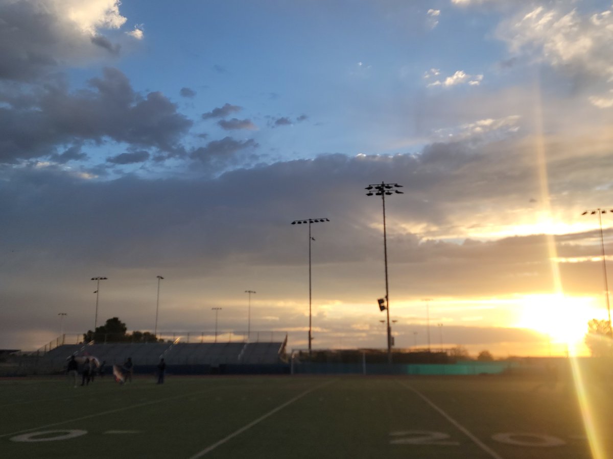 jmezachavez's tweet image. The @SEHSEAGLEBAND continues to put in the work for #Area @uiltexas in #Abiline Keep soaring #Eagles! #YoSiLeVoyLeVoyASanEli 💞 #Adelante y #ManosALaObra