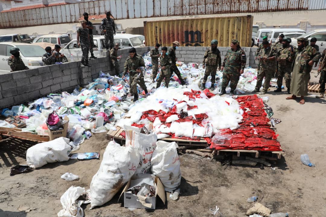 #عاجل |
المركز الإعلامي لألوية العمالقة: المخدرات التي تم إتلافها اليوم في #عدن تضمنت (537) كجم من مادة الشبو، و(401) كجم من مادة الحشيش، و(44) كجم من مادة الهيروين، و26 كجم من مادة الكبتاجون (150 ألف حبة)
#south24