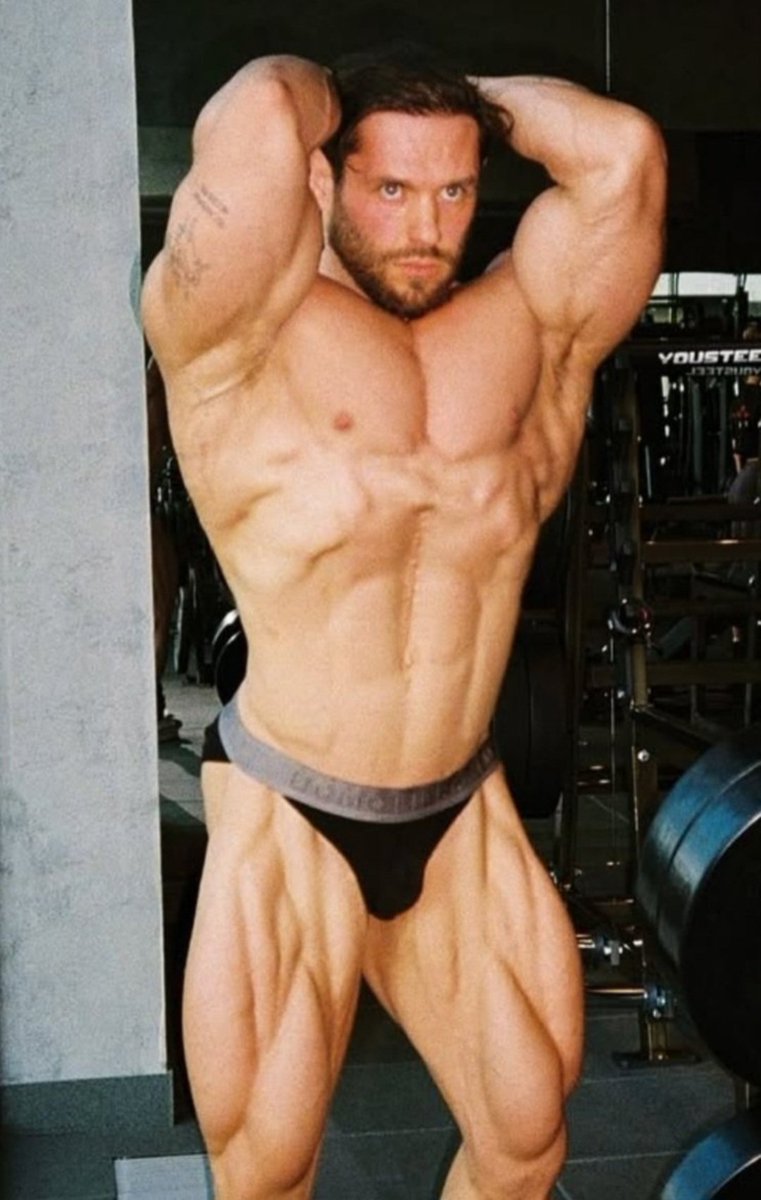 Andrey Skoromnyy - Still looking Amazing after all these years! Hope to see him on stage again. He had such a promising career as one of the Best Teen Bodybuilder Ever!