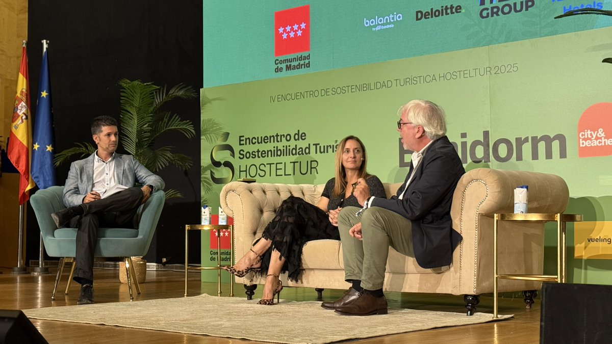 HOSBEConline's tweet photo. Nuestro presidente Fede Fuster ha moderado la mesa “El reto de la sostenibilidad en hoteles y cruceros” en el #ESTHosteltur25 🌿
Junto a Hoteles Poseidón, se ha puesto en valor cómo la sostenibilidad impulsa competitividad y rentabilidad en el sector.
#HOSBEC #TurismoSostenible https://t.co/h9Y8oVIr3Y