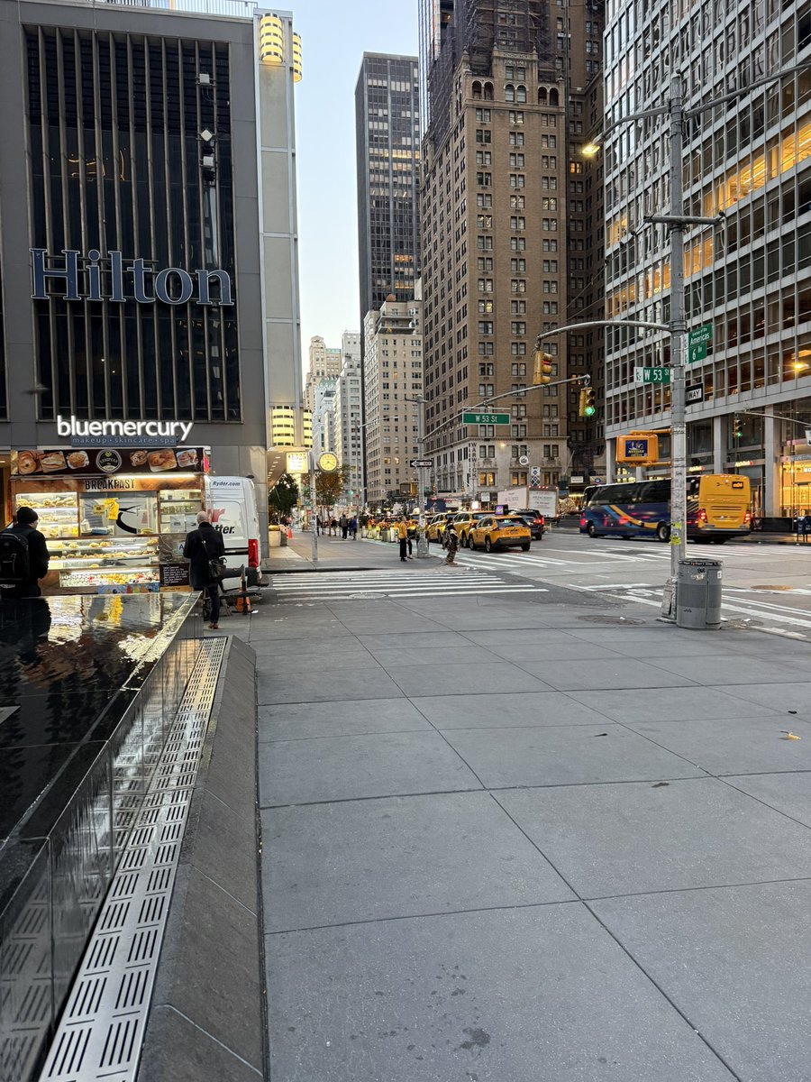 Lynn Painter (Taylor's version) tweet media