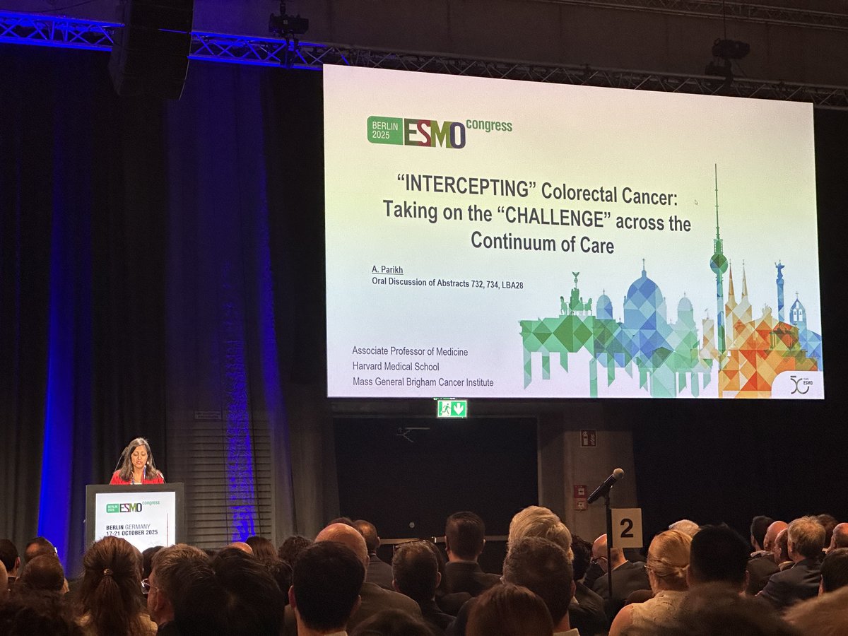 SU2Cscience's tweet photo. Finally, @aparna1024 from @MassGenBrigham, and the SU2C Catalyst Team with support from #Mirati Therapeutics and @bmsnews, presented to a packed house on intercepting #colorectal cancer. 5/5 https://t.co/NjOR1DZeFL