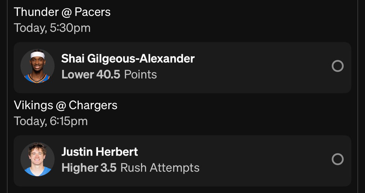 SplashLine_'s tweet photo. NFLxNBA 2 Leg Parlay 🏈⚡️🏀
(2X Payout) - 2.3 UNIT💰

🔥 SGA - Under in 9/10 games vs IND, last time he went over 40+ points bs them was 2 years ago. 

🔥 Herbert - Over in 3/4 home games this season, also has gone over in 75% of home games last season. 

Giving away 5$ to someone who 💙s this post when we green out! 🤑
