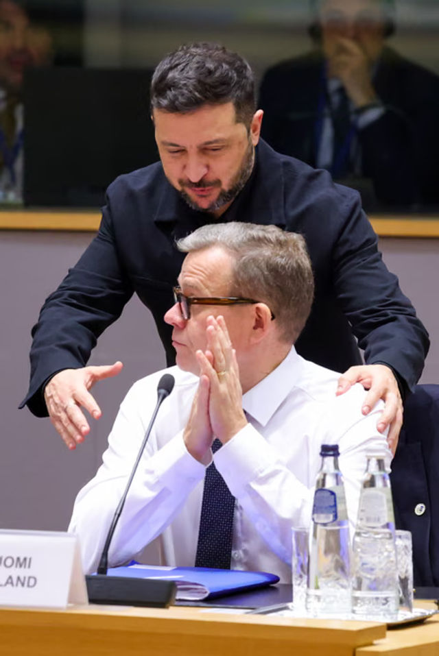 intl_source's tweet image. #Ukraine #InternationalFinance #ConflictRecovery
As European leaders debate the fate of frozen Russian assets, a bold proposal emerges: using their earnings to fuel Ukraine&apos;s post-war recovery. The pl...
intlsource.net/en/public/arti…