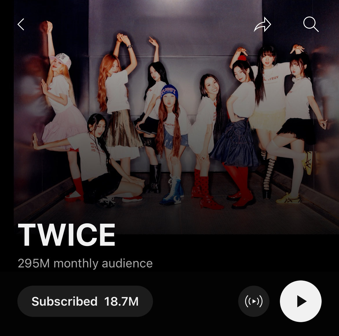 Twice Chart Data (@twicechartdatas) on Twitter photo TWICE is currently the K-Pop group with the highest monthly audience on YouTube Music. TWICE is currently the K-Pop group with the highest monthly audience on YouTube Music.