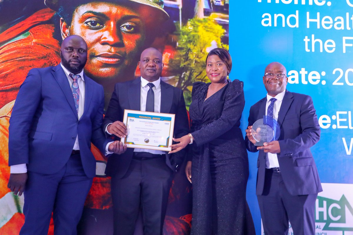 ZCDC_official's tweet photo. #Safety Champions 

ZCDC lived up to its sacrosanct value of zero-harm when it scooped the Gold and Bronze accolades during the NSSA Safety and Health at Work Conference and Awards ceremony  held in Victoria Falls yesterday. 

#ZeroHarmIsOurValue https://t.co/hvzJ4So72r