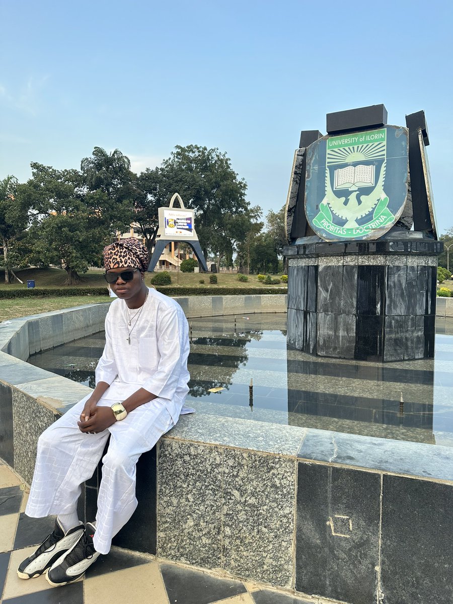 omokazeem3's tweet photo. Omo Kazeem on Buba ati Sokoto https://t.co/jpOfj9rbI1