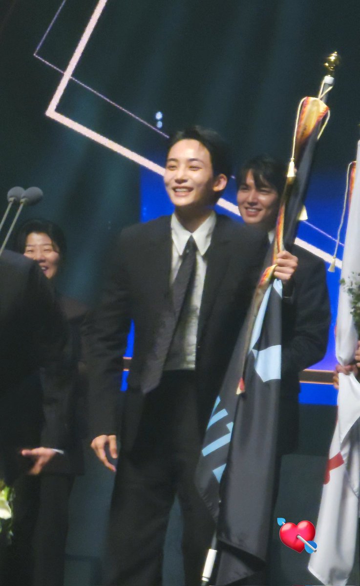 ((긴장😶))                        ((바부다람지😆))