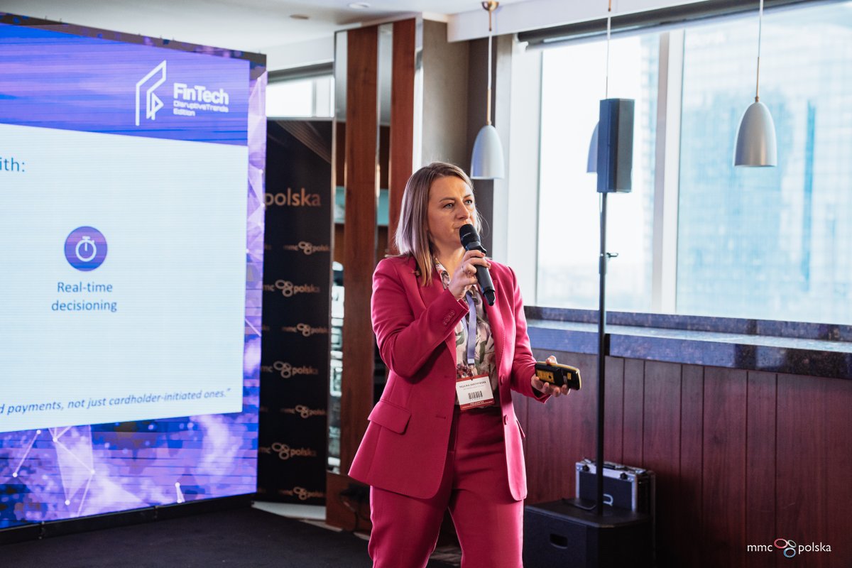 FinTechDigital's tweet image. 💫 Rozpoczynamy 18. Fintech &amp;amp; Digital Congress #DisruptiveTrends Edition!

Wydarzenie zainaugurowali Przewodniczący Rady Programowej: Marcin Petrykowski, CEO &amp;amp; Senior Advisor Finance and Technology oraz Paulina Skrzypińska, Chief Innovation Officer, BNP Paribas Bank Polska.