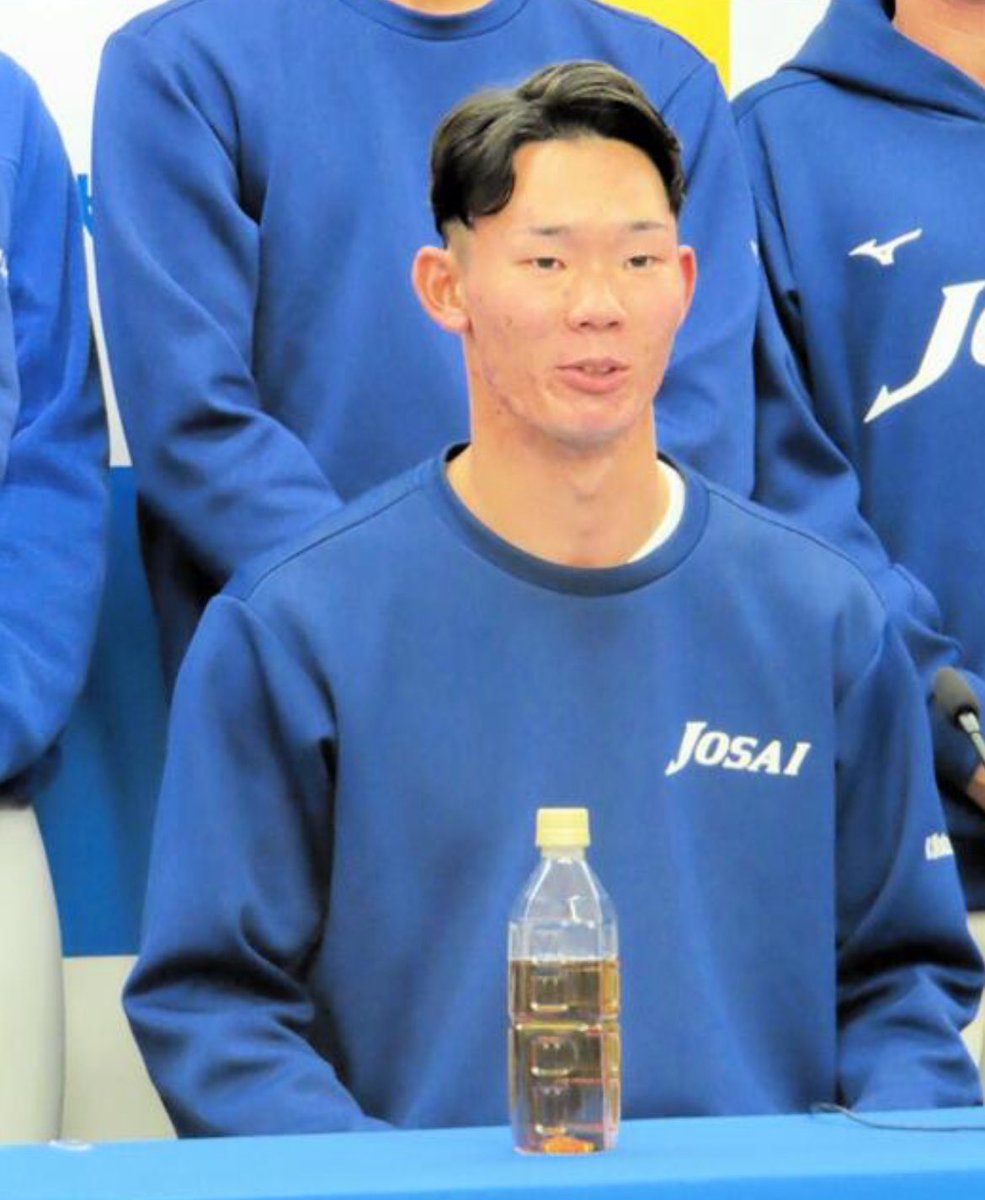 ヤクルト　ドラフト２位の松川玲央「こんなに早く呼ばれるとは」驚きの高評価に「言葉が出なかった」(デイリースポーツ)

「１年目からチームの戦力となって、新人王を取りたい。将来的にはトリプル３を目標に掲げている」と、プロの世界での大きな夢を語った。
news.yahoo.co.jp/articles/18919…