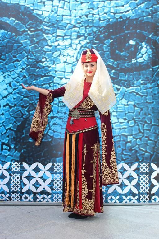 Traditional Turkish women's wedding dress (bindallı) from Erzincan ✨️
