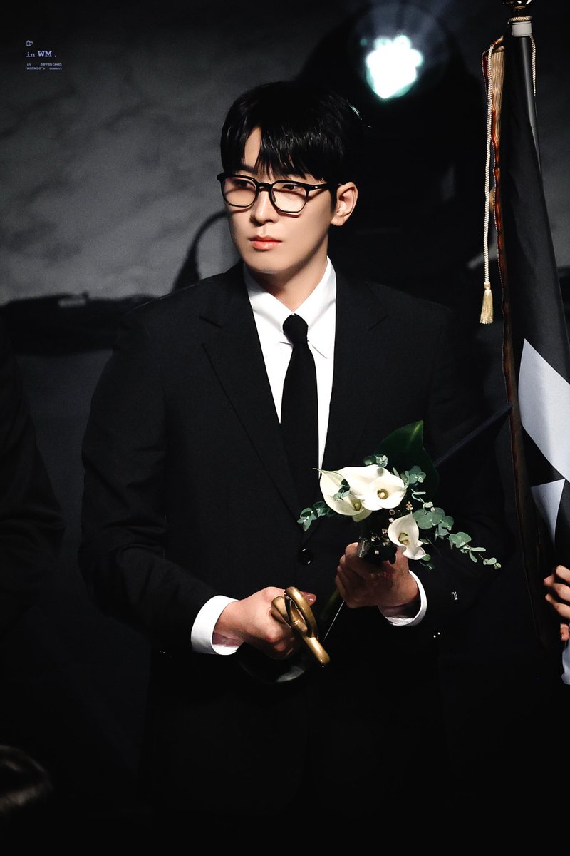 251023

#WONWOO #SEVENTEEN #원우 
#세븐틴 #ウォヌ #全圆佑 #전원우