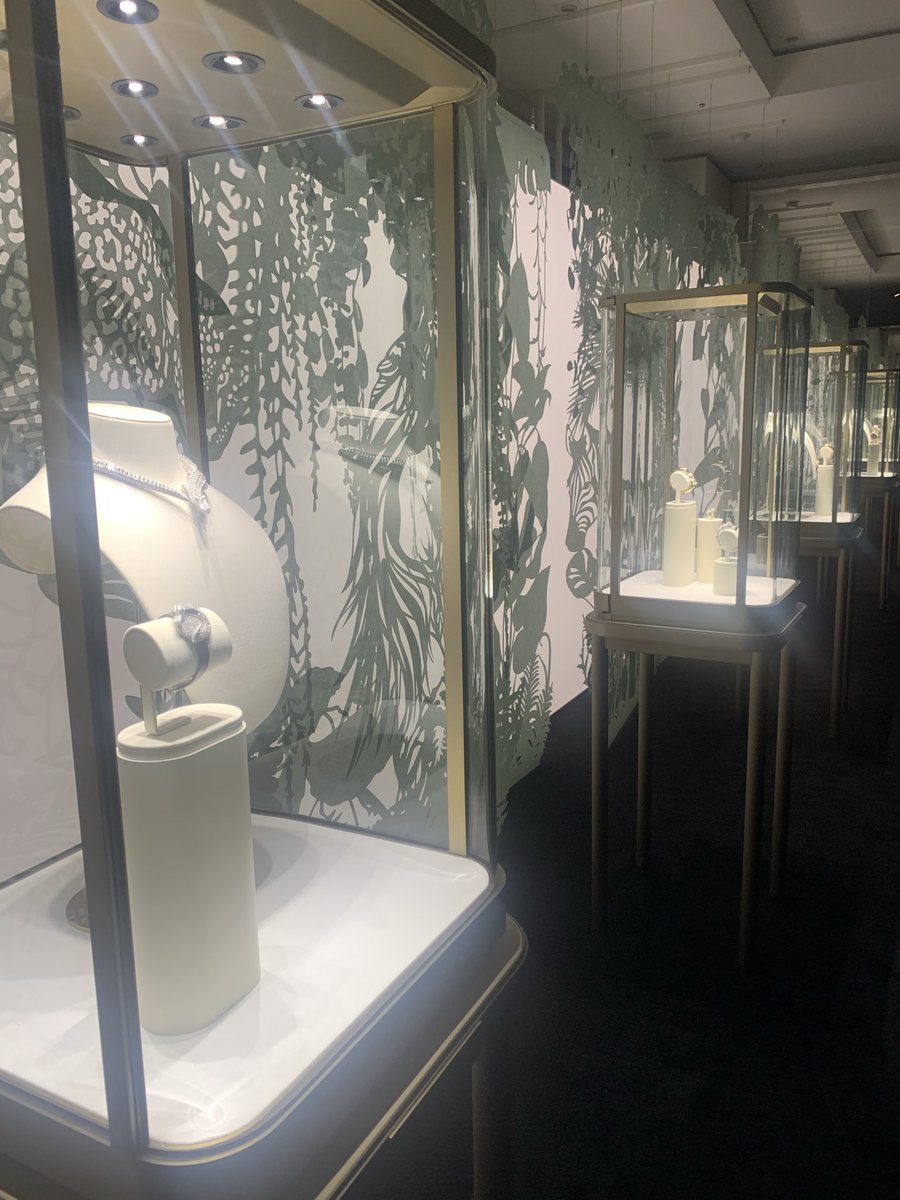 ユータ様 ZX250 series | カーゴクレーン | 株式会社タダノ - 建設用