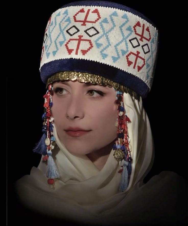 Traditional Turkish women's headgear ✨️