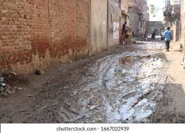 Lahore in 2020

Such a dirty country #Pakistan