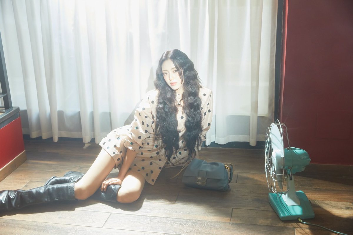 ITZY's Yuna for FENDI.