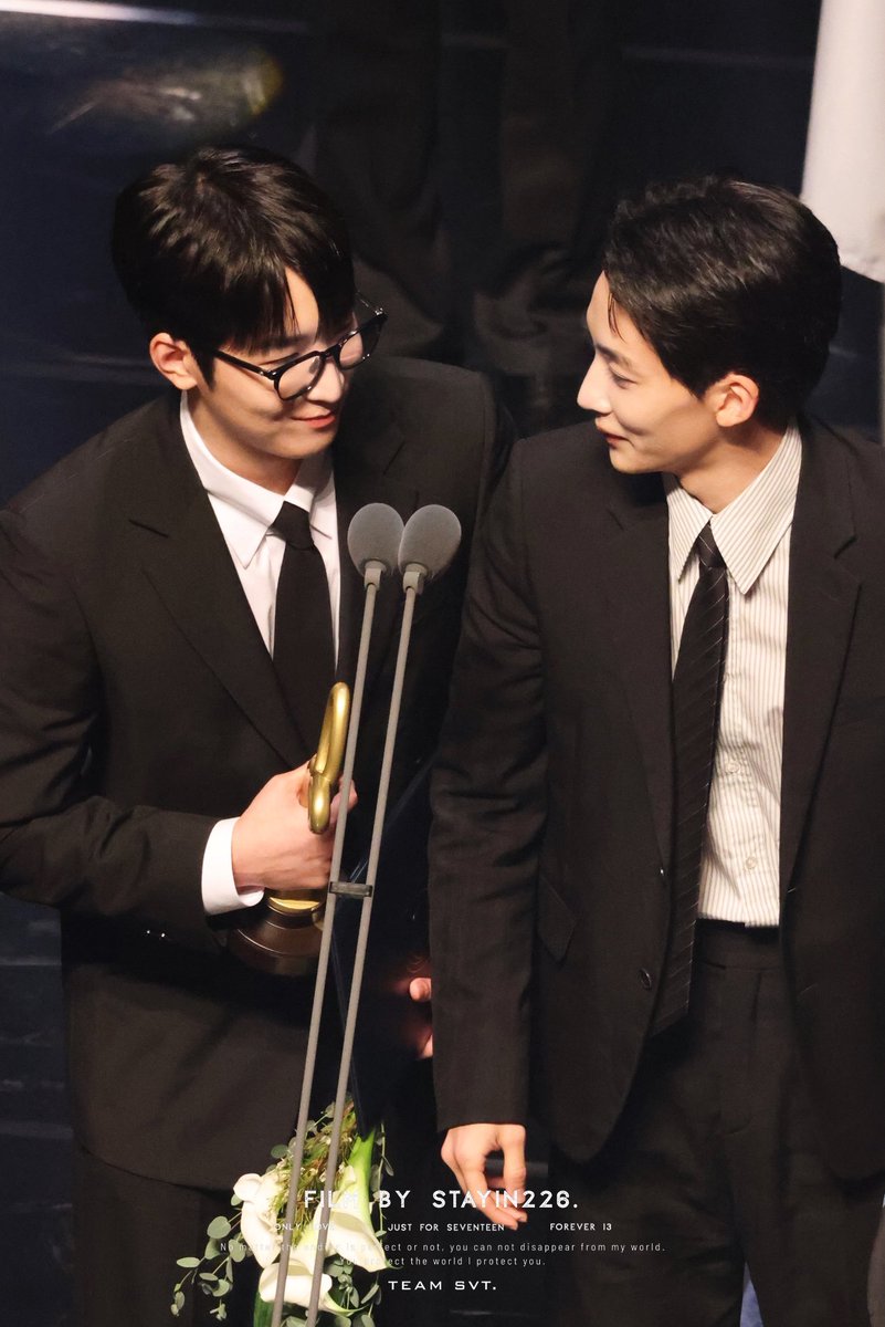 xueishaoo's tweet image. THIS WONJEONGDAE PHOTO SEQUENCE 😭🤍