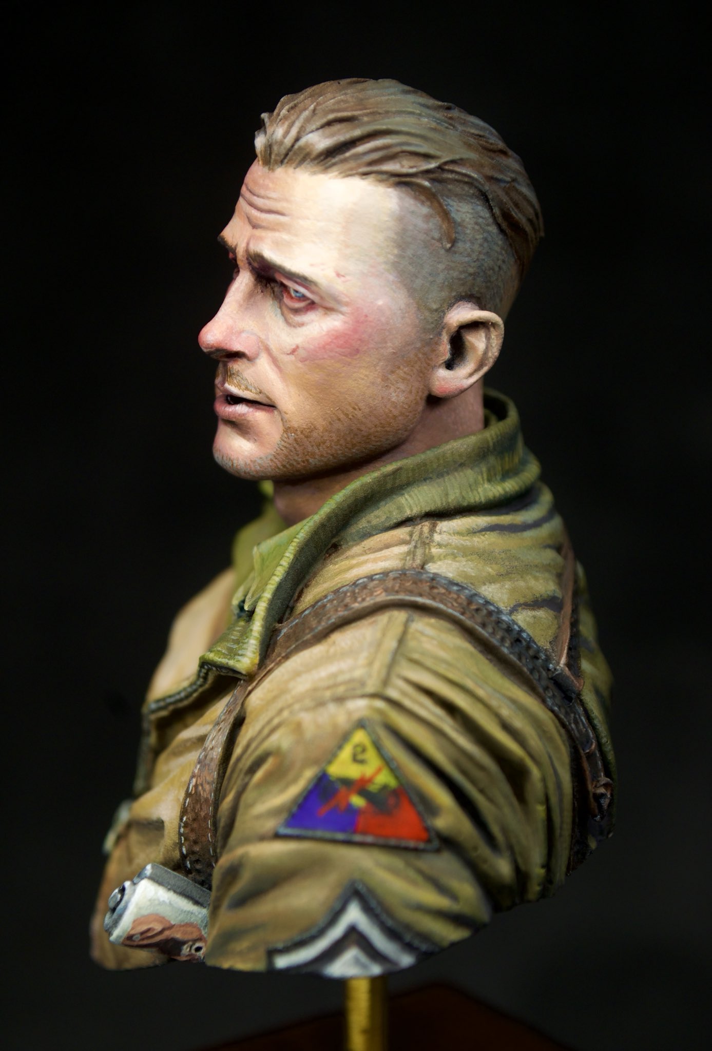 レディバスト 像 バストフィギュア - Search / X