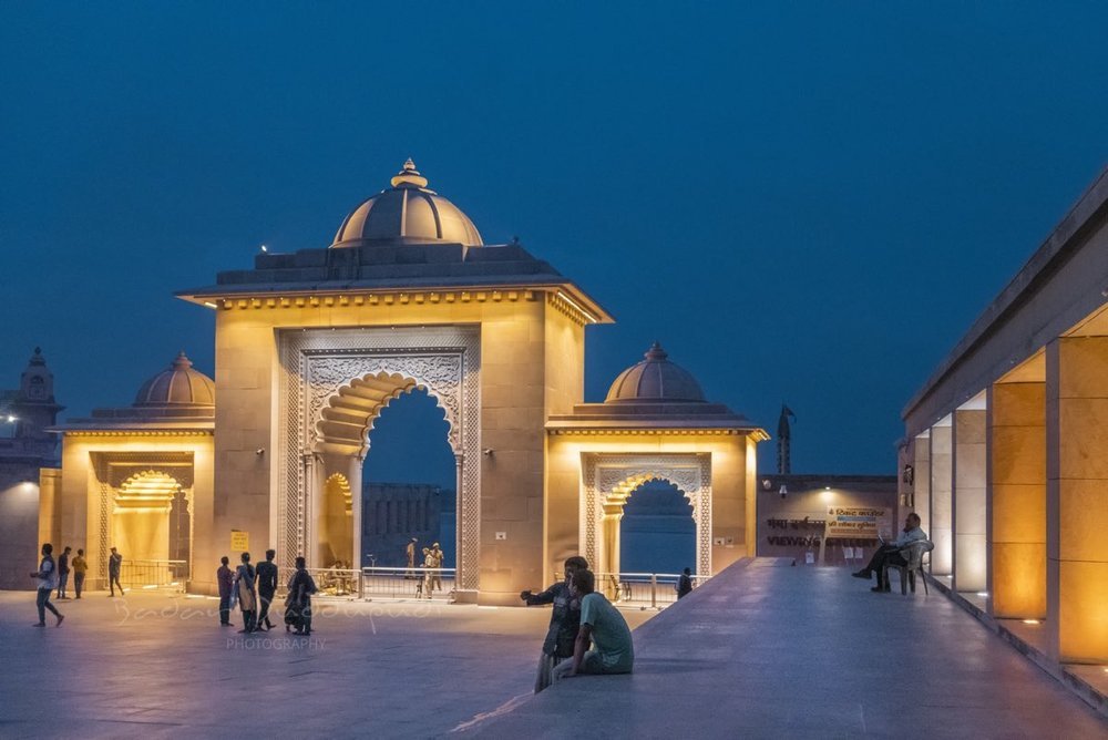 gemsofbabus_'s tweet image. The entire city of Kashi thrives because of the tourism industry created by this corridor.
The Kashi Vishwanath Corridor has boosted Uttar Pradesh’s economy by ₹1.25 lakh crore in less than 4 years.
So yes, this beautification has created jobs in Kashi.