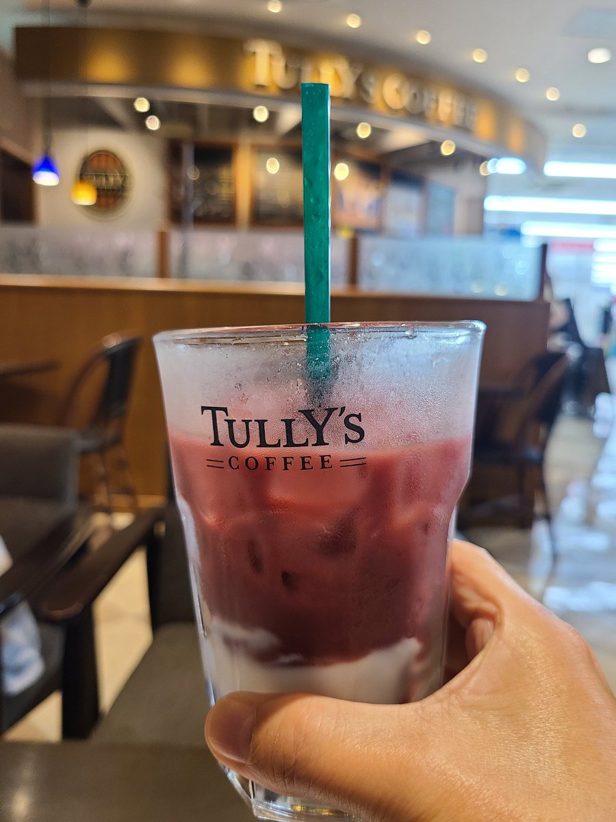 masakntr's tweet image. 栄養補給🥤𓈒𓂂𓏸

 #たりーず 
 #Tully.s
 #ヨーグルト＆アサイー