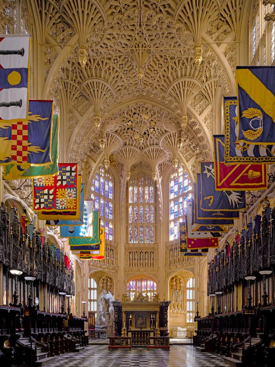 cusackandrew's tweet image. HM the King has today invested HH the Pope as a Knight Grand Cross of the Order of the Bath.

Does this mean we&apos;ll see a banner of Pope Leo&apos;s arms in the Lady Chapel of Westminster Abbey (often called the Henry VII chapel), that order&apos;s chapel?