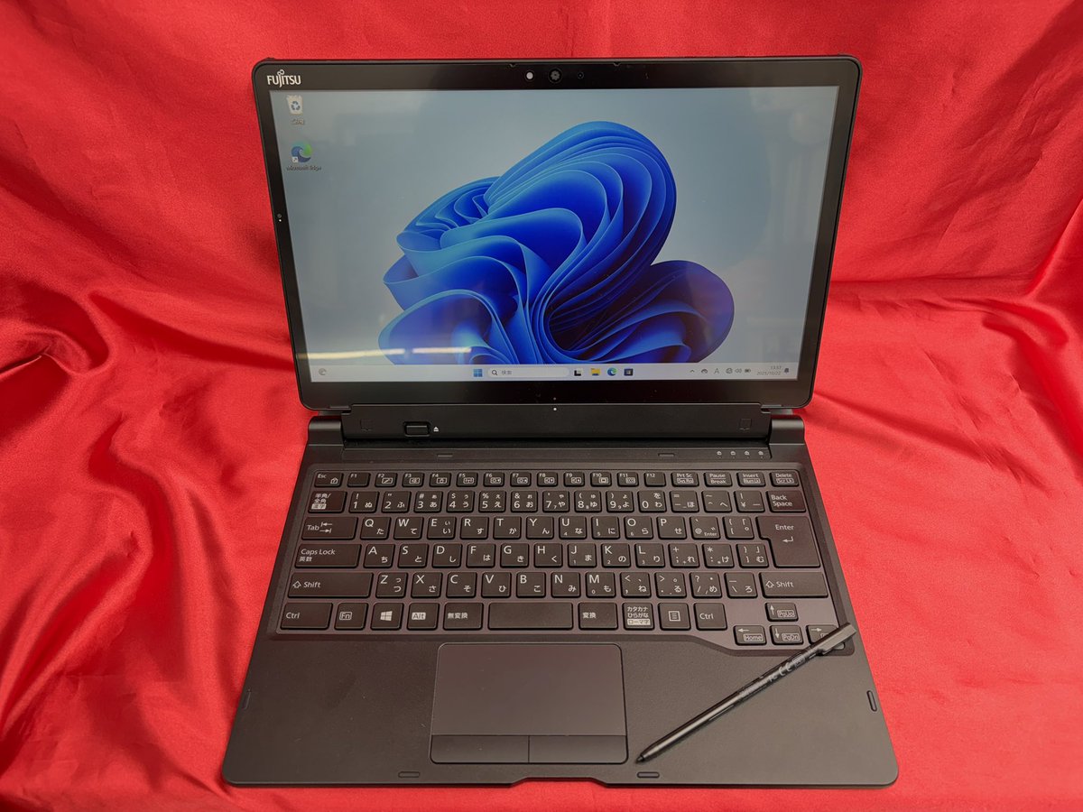 土日限定特価！FUJITSU ARROWS tab Q739/AE corei3 Amazon.co.jp