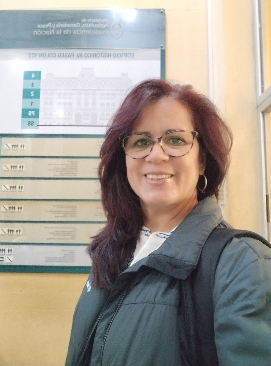 Sostuvimos un encuentro de trabajo con expertos de la Dirección Nacional de Bioeconomía en la sede de <a href="/agriculturaar/">Secretaría de Agricultura, Ganadería y Pesca</a> con vistas a organizar próximamente una capacitación para reguladores 🇨🇺 en temas de #edicióngenética en plantas.
#proyectobioseguridad🇨🇺