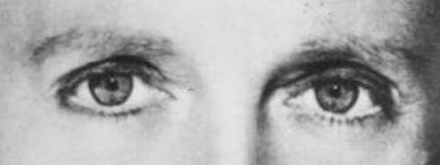 #EyedentityGame Who is this?   

Note: if you find my source photo, please do not include it in your guess, to allow others a chance to guess...share the joy! 🙂 Thanks!  

Guesses accepted until 6:30 AM Eastern tomorrow. Answer posted by 3:00 PM  Eastern tomorrow (24 Oct.)?