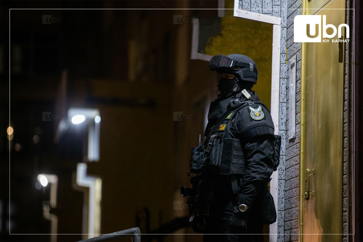 ТЕГ-аас Оюутолгой компанийн Худалдан авах газрын нэр бүхий албан тушаалтнуудын гэр, машинд нэгжлэг явуулжээ‼️‼️

ubn.mn/p/90376