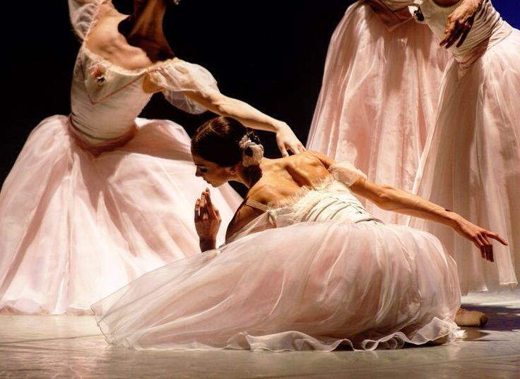 mycelticmoon's tweet image. Pink ballerina