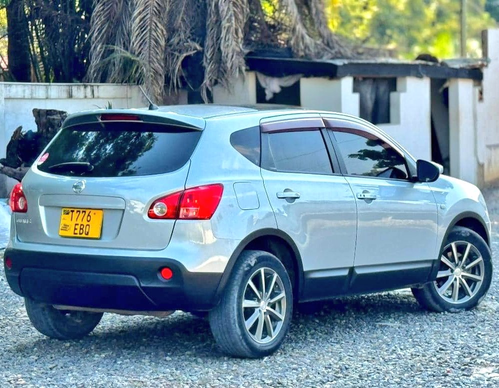 Eng_Matarra's tweet image. NISSAN DUALIS 🔥🔥

REG" #EBQ

▪️Cc. 1990
▪️Full Ac 🌧 
▪️Sport Rims 
▪️Android Tv 🖥 🎶 
▪️Full Documents ✅️

#BEI - MIL 12.8

IPO DAR

CALL 📞 📲-0793022184
WHATSAPP-0719542184