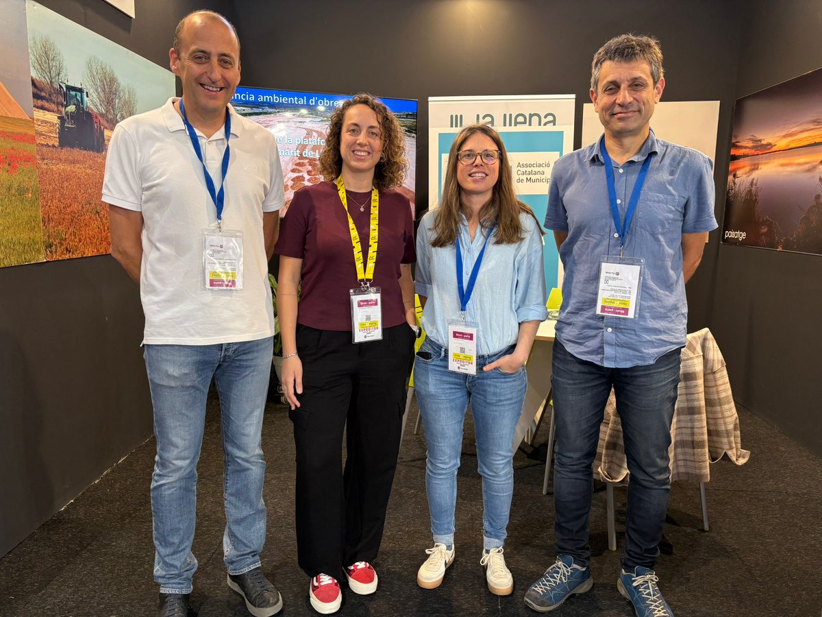 🟢 Últimes hores de la Fira Municipalia

👏 L'equip de La Llena us donem les gràcies als assistents🔝

❗️ Fins a les 18 h de la tarda d'avui, encara ens hi podreu trobar, us hi esperem!