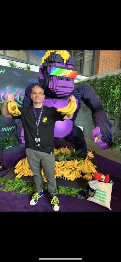 NFTparent 🦍🍌 tweet media