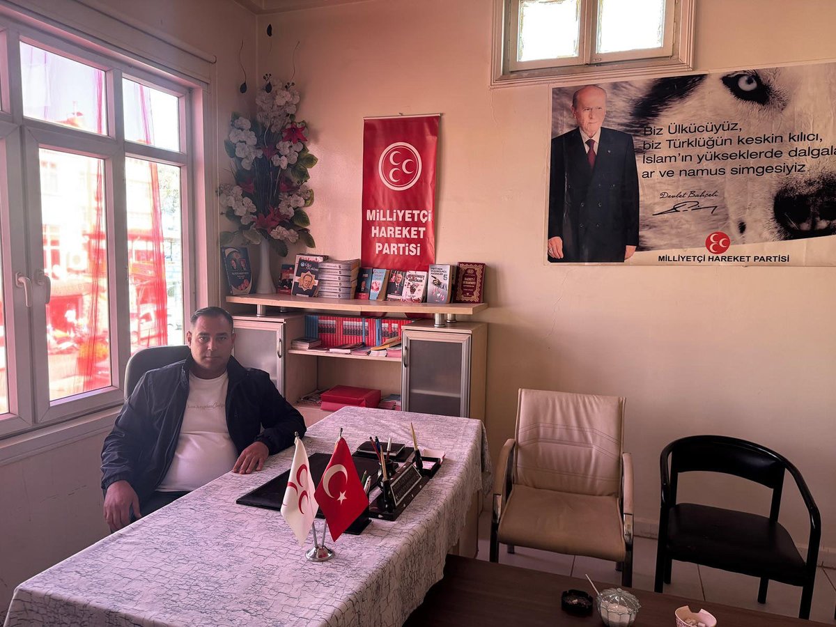 Milliyetçi Hareket Partisi Nizip İlçe Başkanlığı Bugünkü Nöbet Sırasını (23/10/2025) Yönetim Kurulu Üyemiz Hasan DEMİR Yerine Getirmektedir. Hayırlı Çalışmalar Diliyoruz. 

Davut KARABACAK 
M.H.P. Nizip İlçe Başkanı