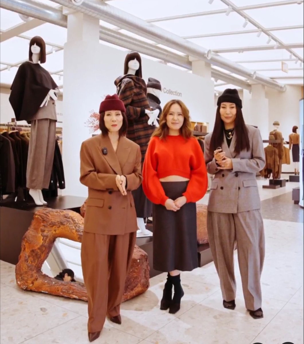 Баатарсайхан нарийндаа хатаад бага цалинтай хойд солонгос дизайнер шаацийм биш үү хахах?