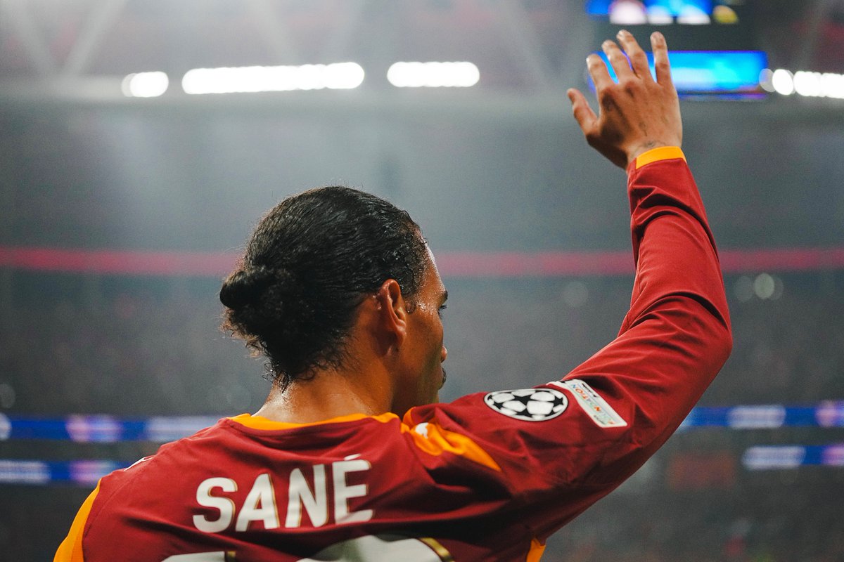 GalatasaraySK's tweet photo. 📸 Albüm: #GSvBG #UCL https://t.co/amsnnzOTEk
