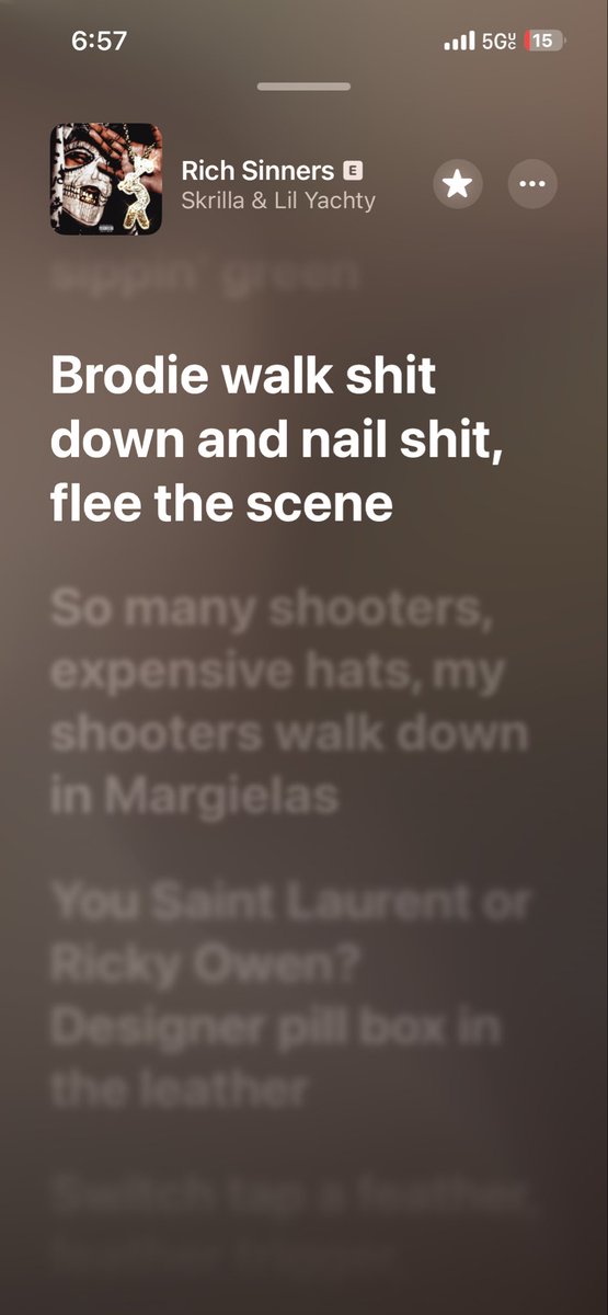 introvert_Lit1's tweet image. 