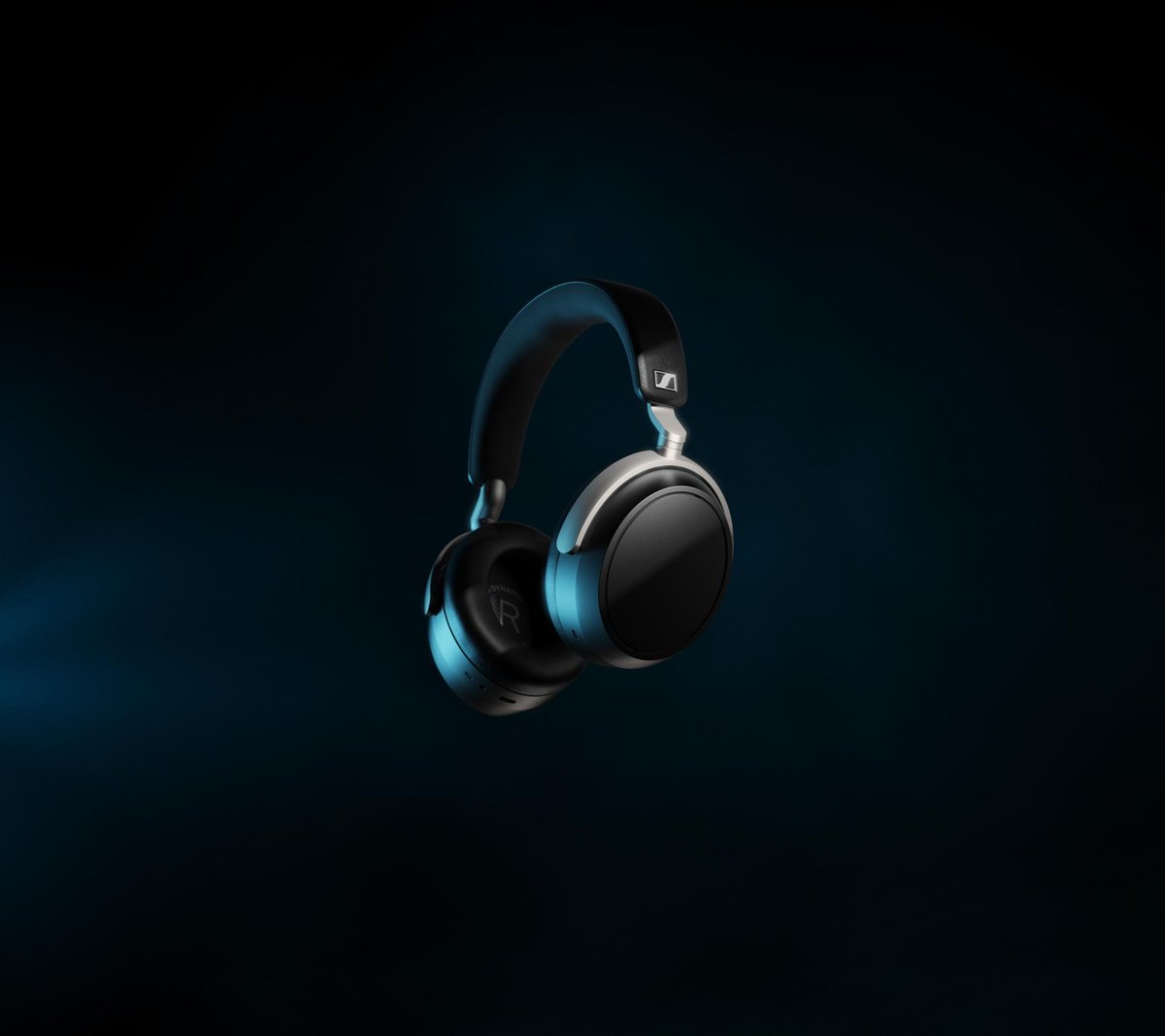 sennheiserjapan's tweet image. 死角なしのHi-Resワイヤレスヘッドホン
ハイレゾ、フラットな音色、超長時間バッテリー、強固なアクティブノイズキャンセリング（ANC）、パラメトリックEQ、そして有線使用もできる全方位型のゼンハイザー HDB…