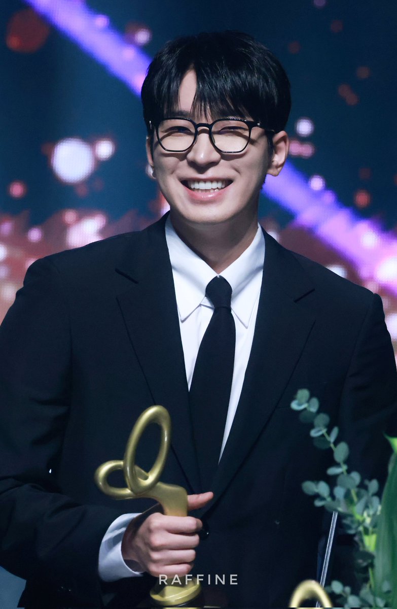 raffine_svtww's tweet image. 251023 원우 preview
#원우 #WONWOO #ウォヌ #17멋쟁이 #SEVENTEEN

축하해요~~💜