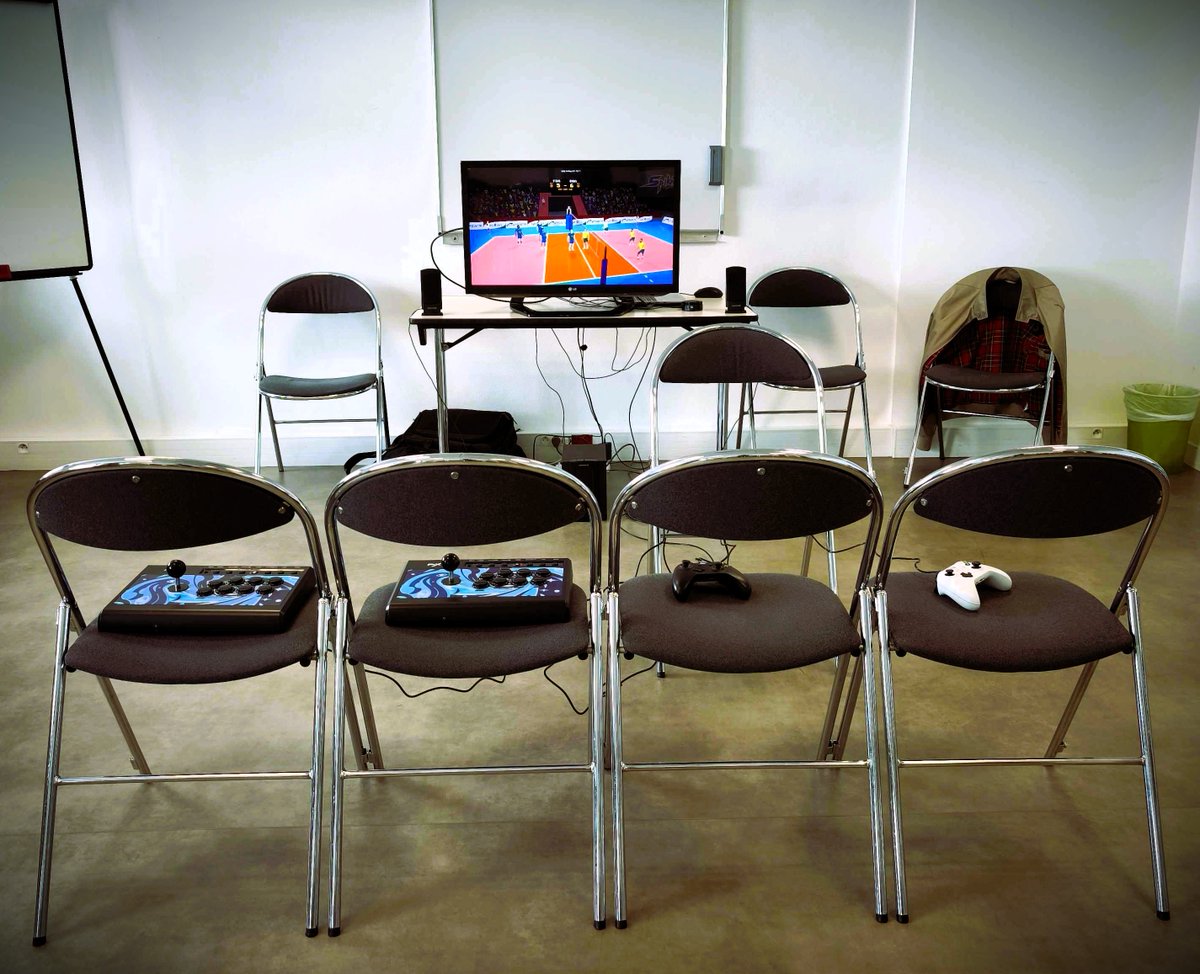 Spikair Volleyball aura un stand au <a href="/stunfest/">Stunfest Festival</a> ce week-end !
Merci à <a href="/3hitcombo/">3 Hit Combo</a> qui organise le festival ♥

vendredi+samedi 10h-23h
dimanche 10h-18h30

N'hésitez pas à venir faire un tour !
#stunfest2025 #Coop #Volleyball #MadeWithUnity #Gaming #IndieGame #VideoGames #VideoGaming