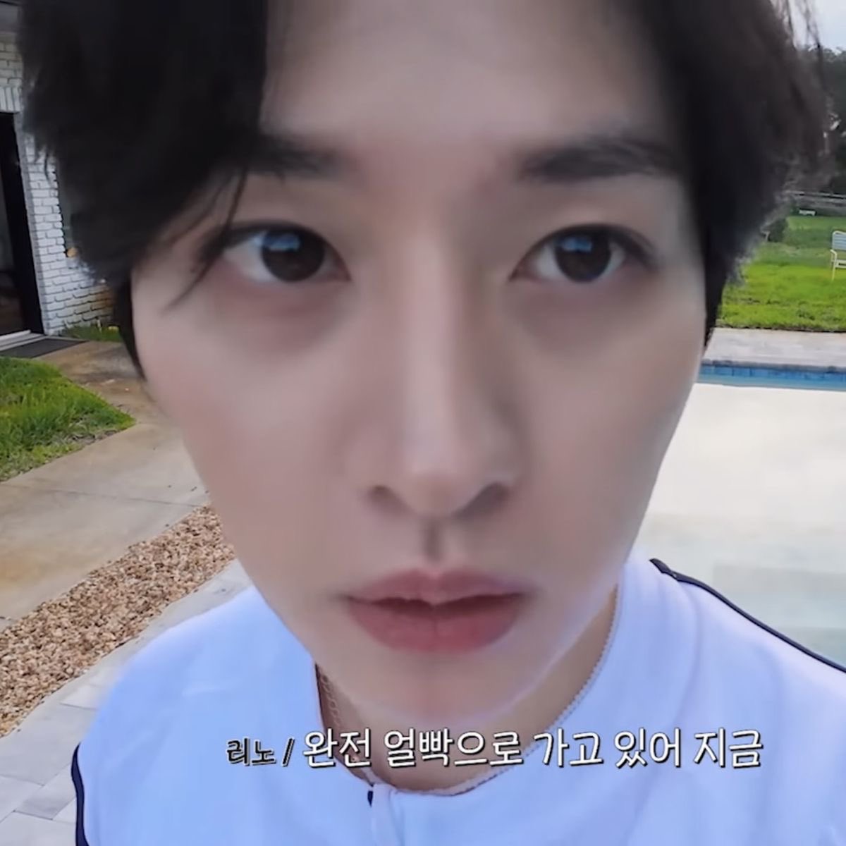 نمیدونم از استرسه یا چی ولی واقعا احساس میکنم خیلی فراموشکار شدم و همه چیو یادم میره