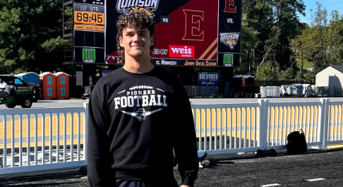 sixstarfootball's tweet photo. PA Pressure Makers: 6Star’s Under-the-Radar Defensive Impact Players

📈Keystone Crushers: 6Star Football’s Most Underrated Defensive Playmakers in PA🔥

STORY: ▶️https://t.co/1uxYzkvfgi

@AaronBouie_6 @anthonyevansjr6 @Nolan_McQueen11 @joel_ummarino @AlexWil75987781 https://t.co/wouZF4y5Su