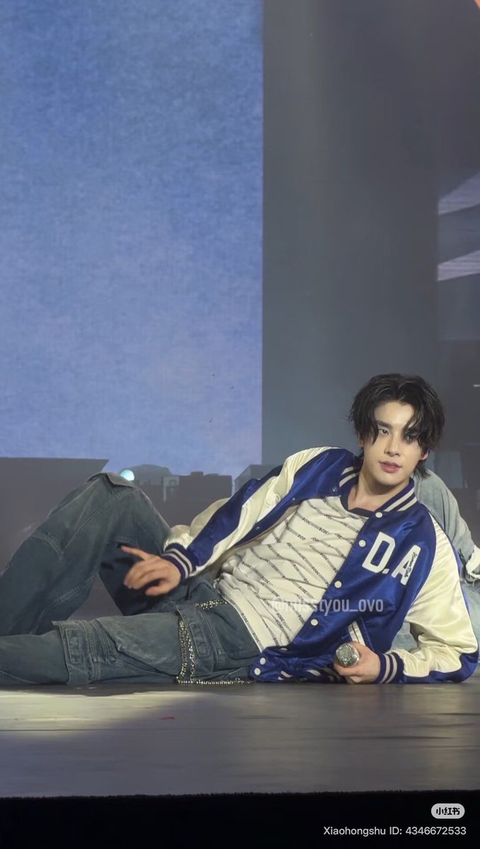 heeejaked's tweet image. this is one crazy shot oh my god.